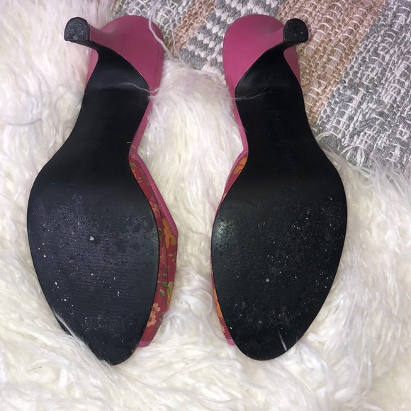 True meaning vintage pink floral heels - Picture 4 of 5